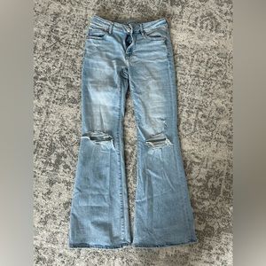 American Eagle Stretch High-Waisted Skinny Kick Jean